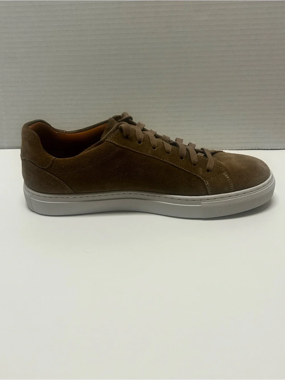 Magnanni Brown Suede Low-Top Sneakers with White Sole